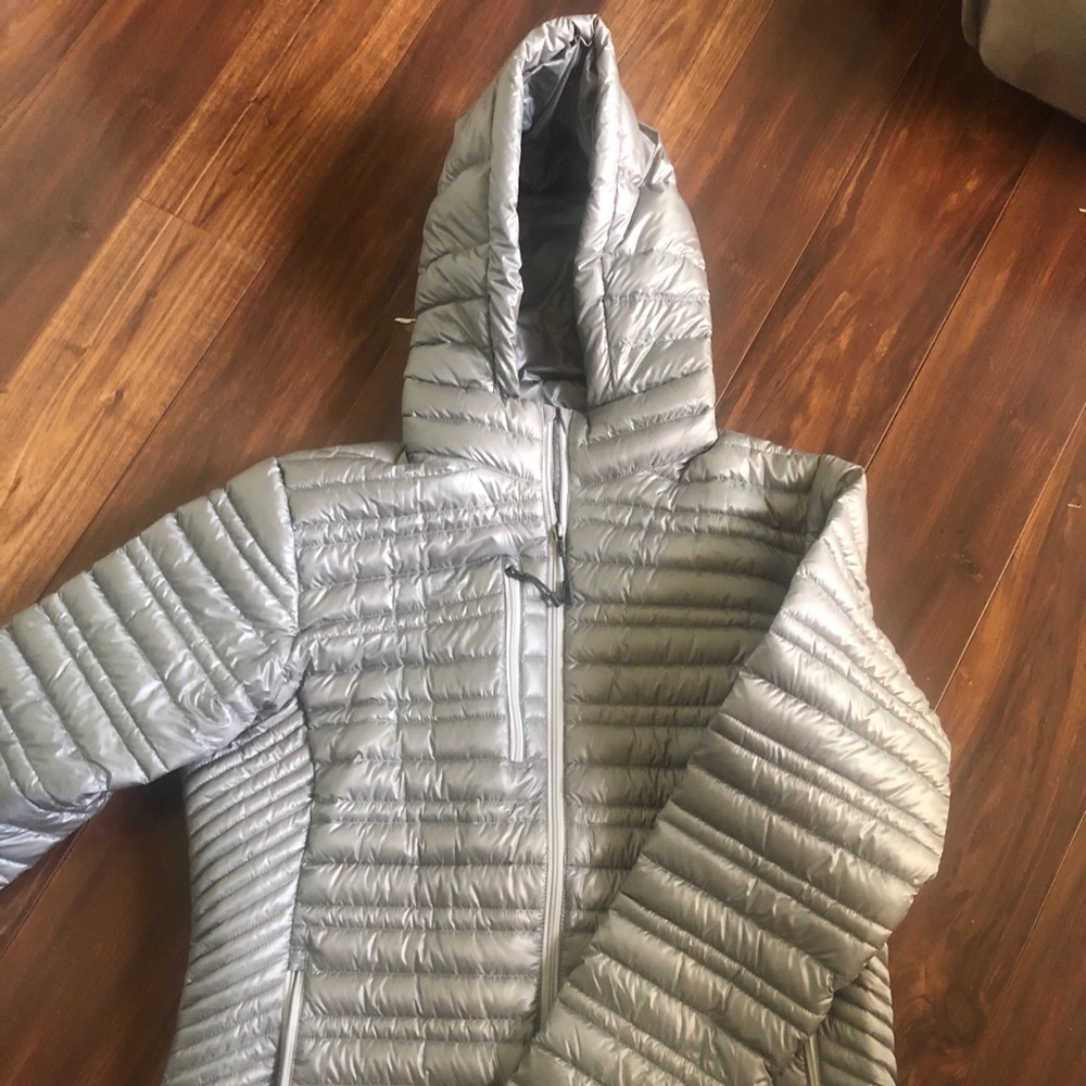 Patagonia Down Sweater Hoody